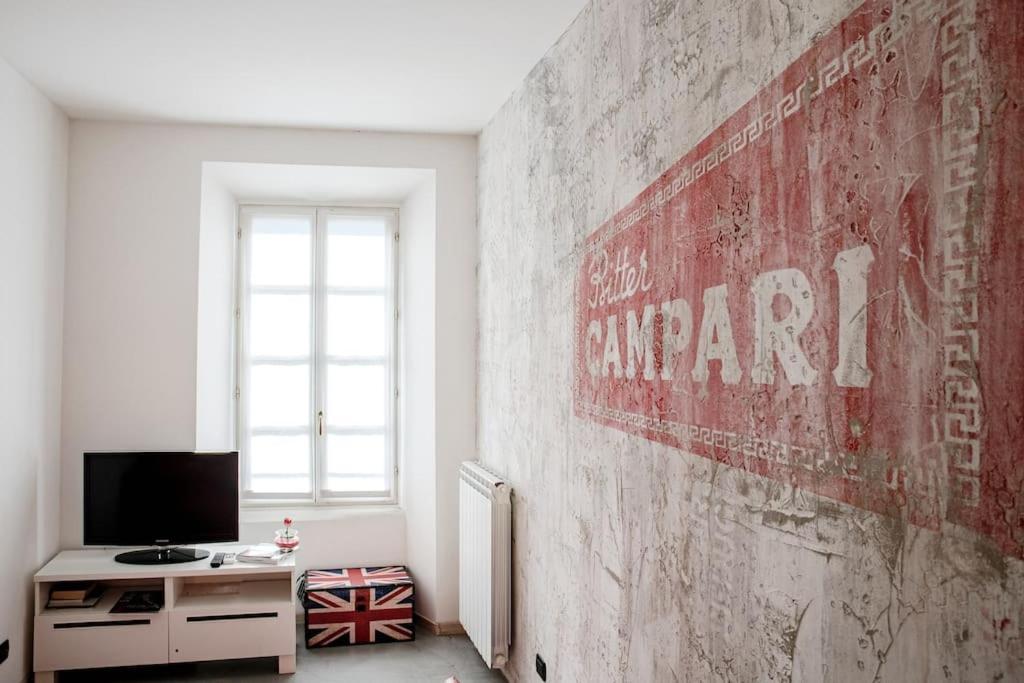 Apartament Be Happy - The House Of Travelers Como Zewnętrze zdjęcie